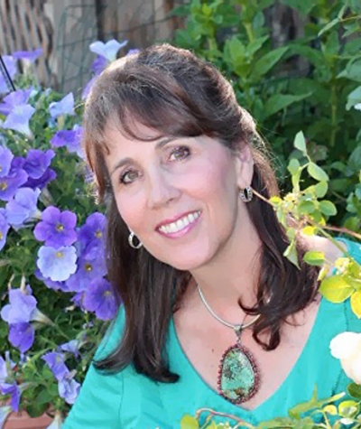 Photo of Elizabeth Robbins